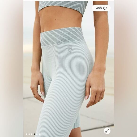 Free People Movement Ohana Seamless Biker Shorts and Cami Top - Picture 4 of 14